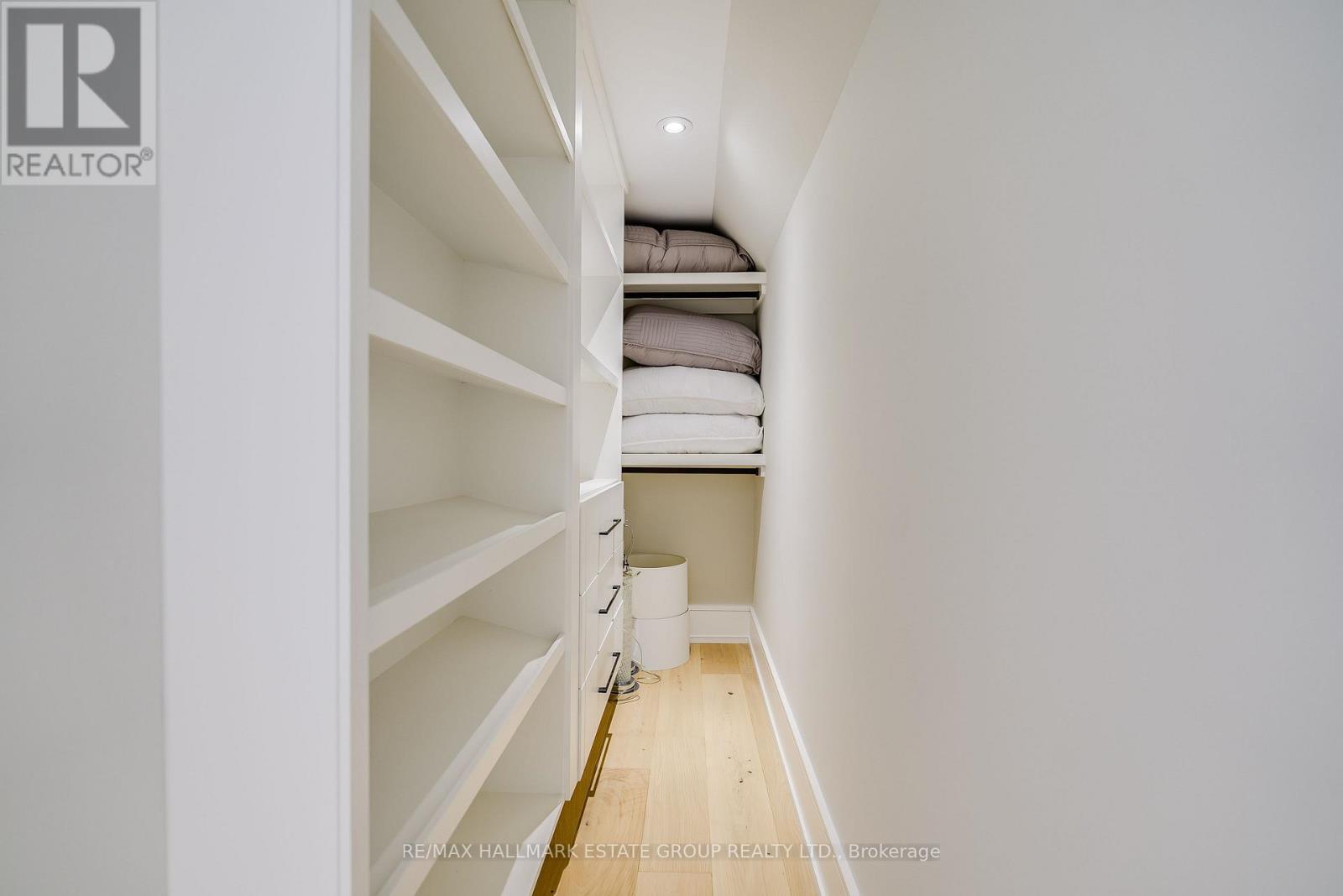 70 Bellefair Avenue, Toronto, Ontario  M4L 3T8 - Photo 39 - E13827702
