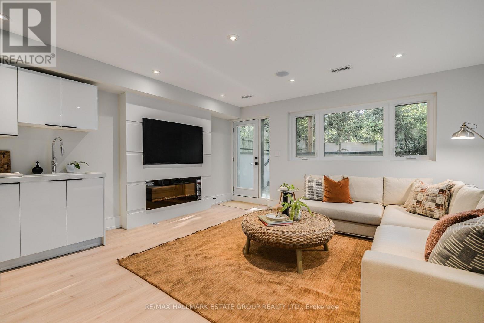 70 Bellefair Avenue, Toronto, Ontario  M4L 3T8 - Photo 41 - E13827702