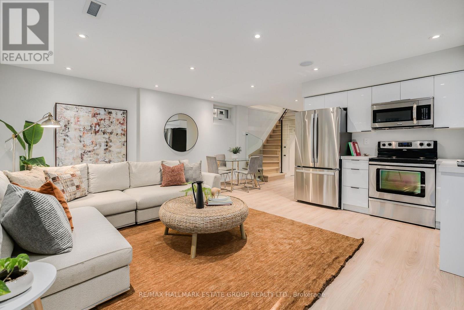 70 Bellefair Avenue, Toronto, Ontario  M4L 3T8 - Photo 43 - E13827702
