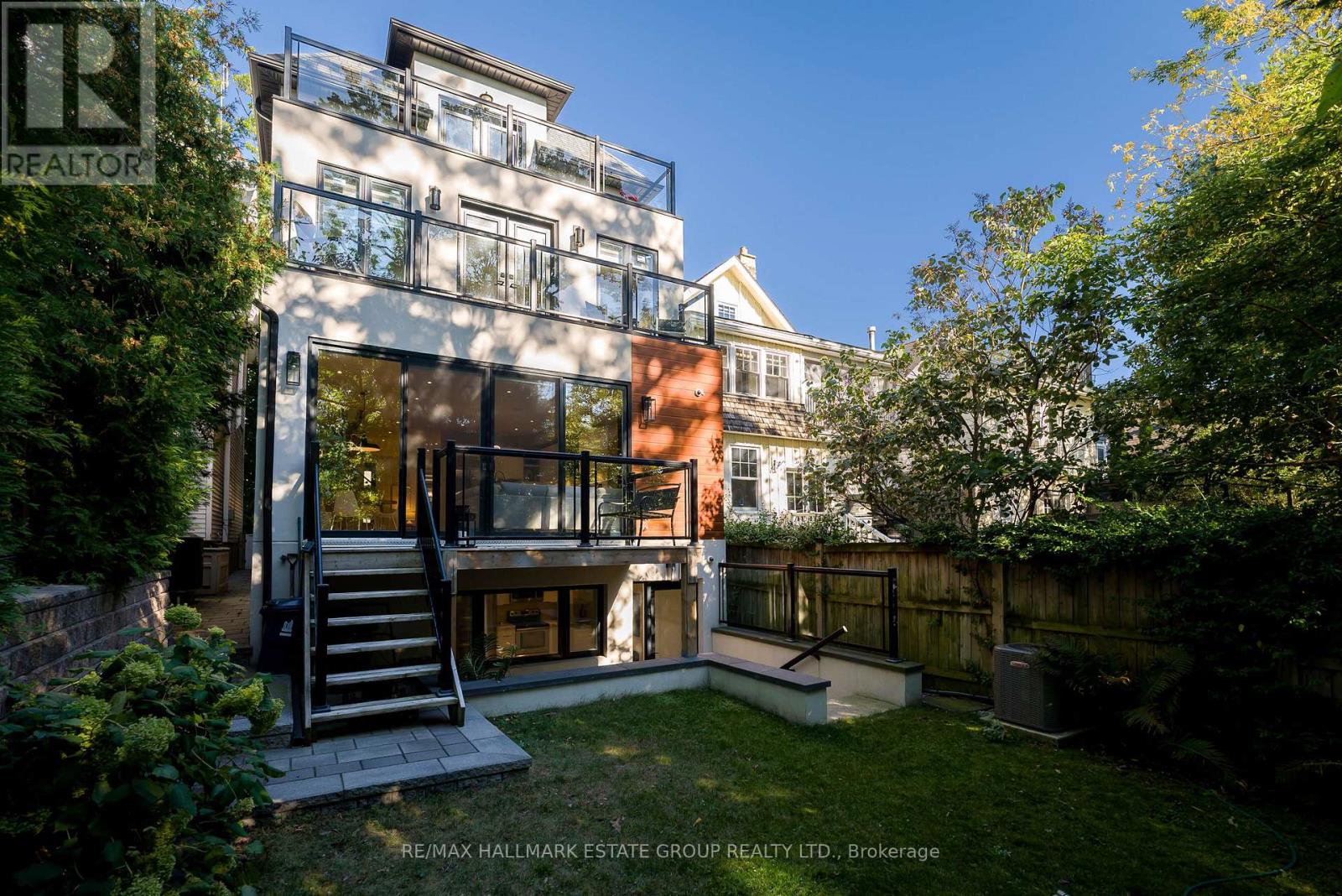 70 Bellefair Avenue, Toronto, Ontario  M4L 3T8 - Photo 49 - E13827702