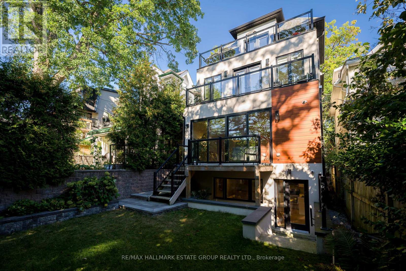70 Bellefair Avenue, Toronto, Ontario  M4L 3T8 - Photo 50 - E13827702