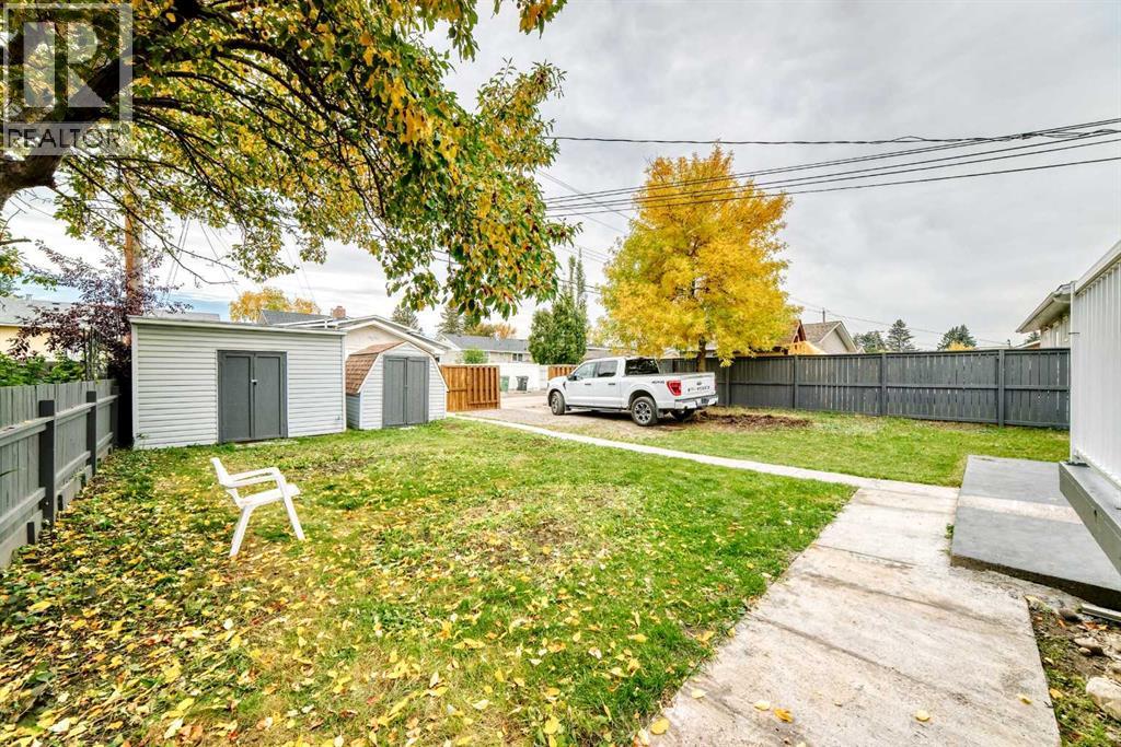 5603 Trelle Drive Ne, Calgary, Alberta  T2K 3V3 - Photo 3 - A2348060