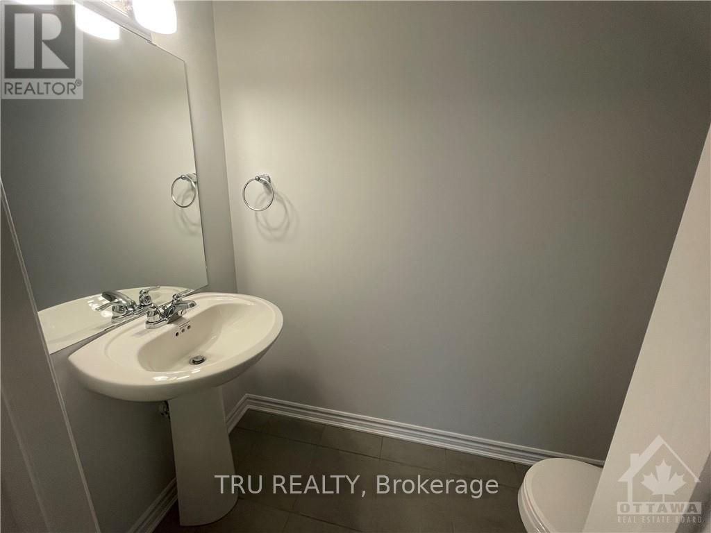 604 Lapland Terrace, Ottawa, Ontario  K2S 1B6 - Photo 9 - X13827532