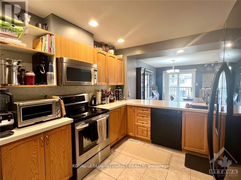 249 Saddlesmith Circle, Ottawa, Ontario  K2M 2Z1 - Photo 11 - X13827854