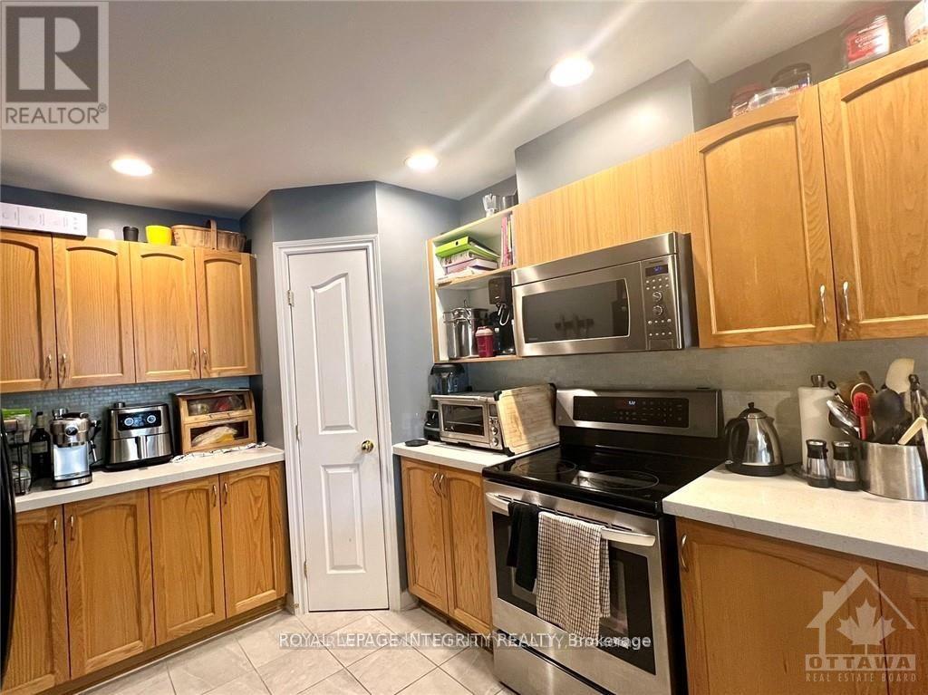 249 Saddlesmith Circle, Ottawa, Ontario  K2M 2Z1 - Photo 12 - X13827854