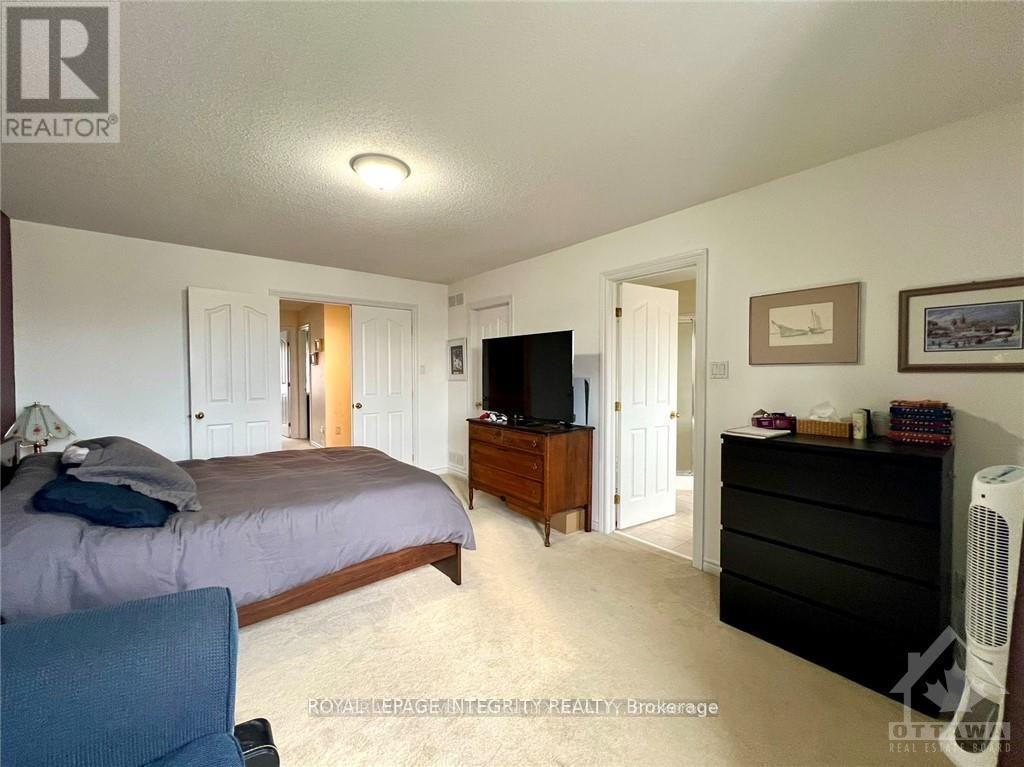 249 Saddlesmith Circle, Ottawa, Ontario  K2M 2Z1 - Photo 17 - X13827854