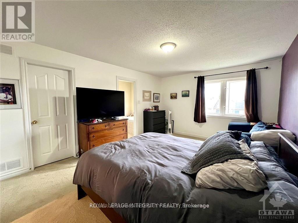 249 Saddlesmith Circle, Ottawa, Ontario  K2M 2Z1 - Photo 18 - X13827854