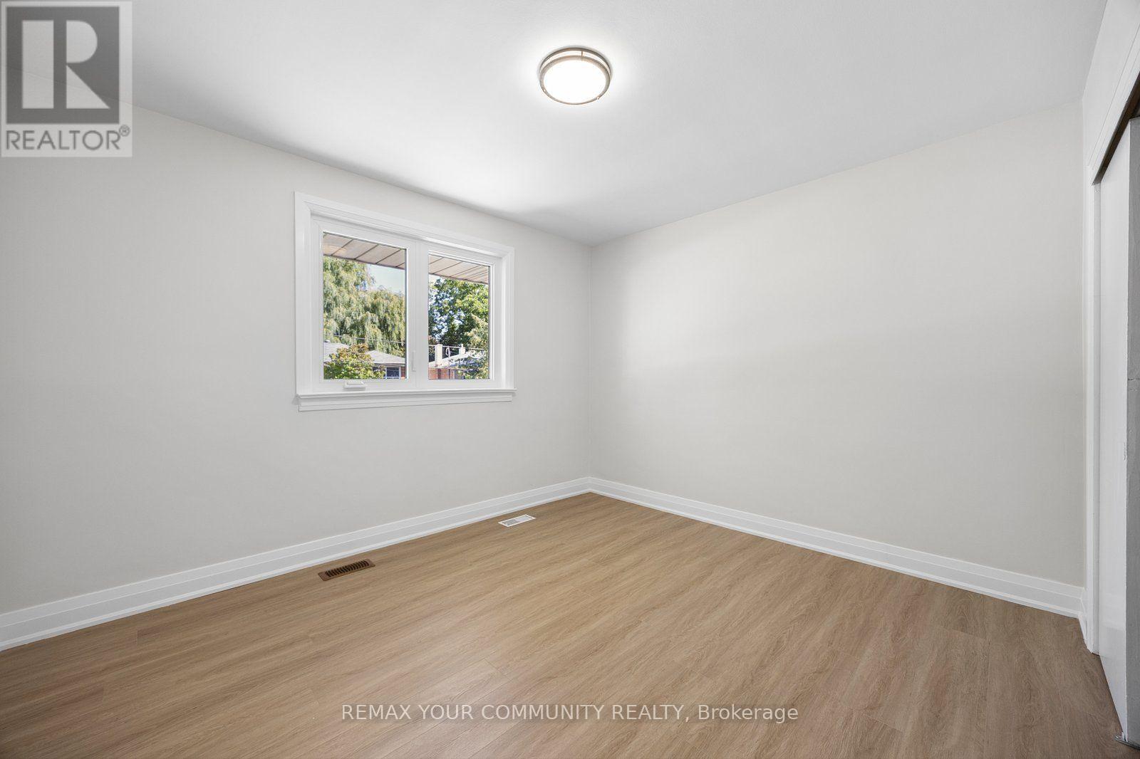 110 Evahill Crescent, Richmond Hill (Mill Pond), Ontario  L4C 4S7 - Photo 13 - N13827612