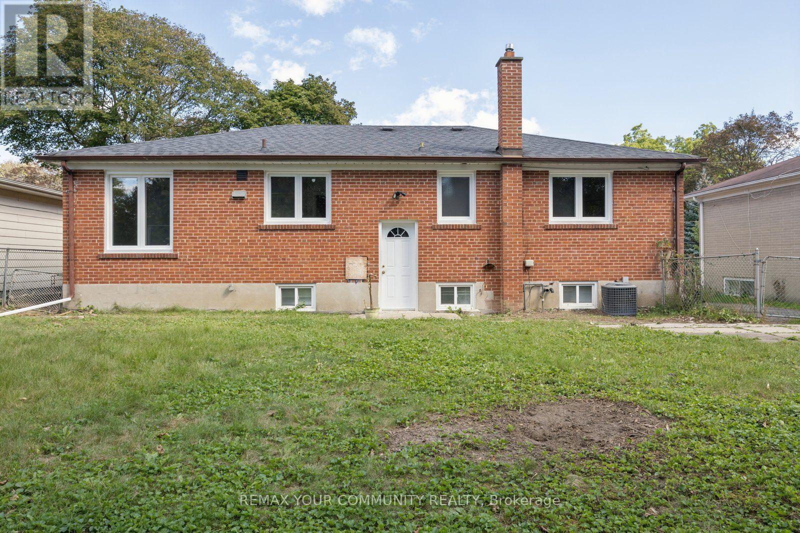 110 Evahill Crescent, Richmond Hill (Mill Pond), Ontario  L4C 4S7 - Photo 18 - N13827612