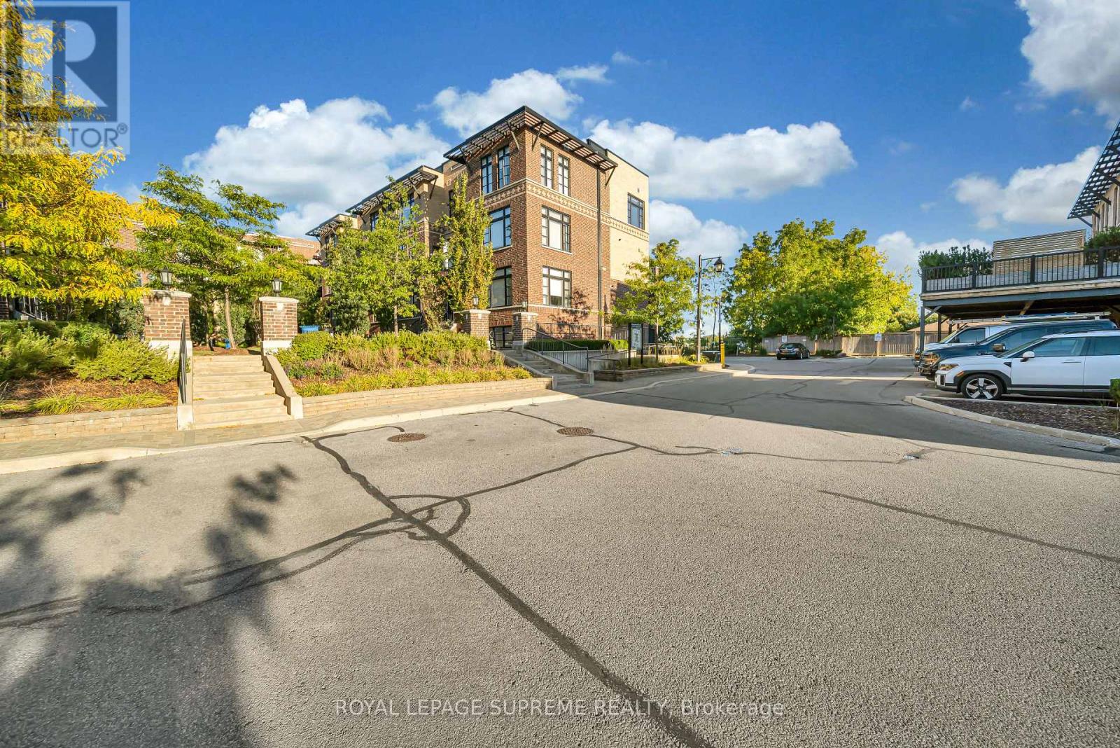 43 - 8167 Kipling Avenue, Vaughan, Ontario  L4L 0G4 - Photo 4 - N13827780