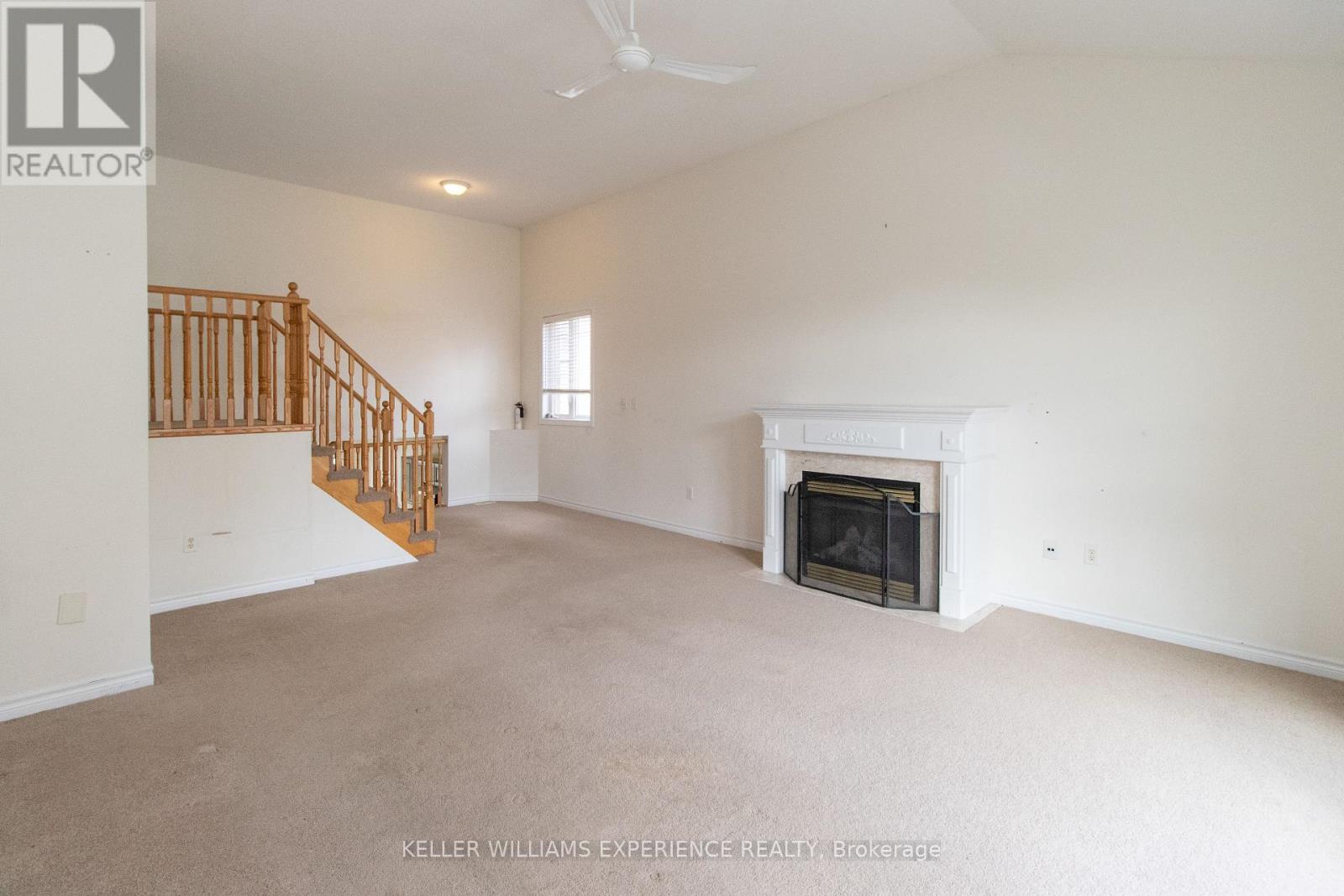 304 Country Lane, Barrie (Painswick South), Ontario  L4N 5Z6 - Photo 12 - S13827512