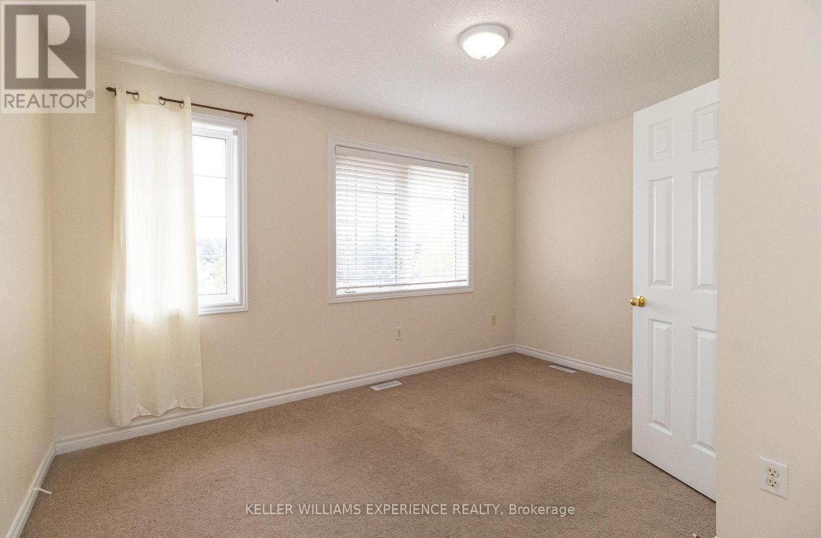 304 Country Lane, Barrie (Painswick South), Ontario  L4N 5Z6 - Photo 13 - S13827512