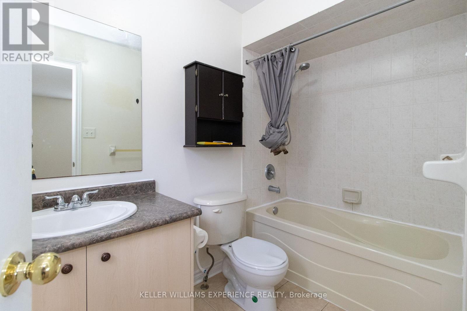 304 Country Lane, Barrie (Painswick South), Ontario  L4N 5Z6 - Photo 18 - S13827512