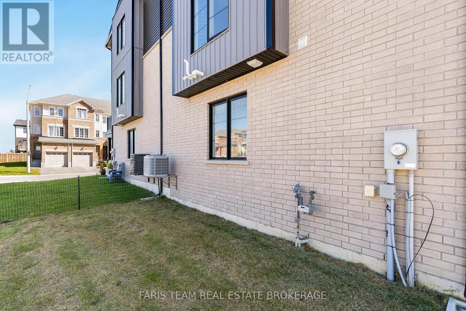 38 Silo Mews, Barrie, Ontario  L9J 0V3 - Photo 27 - S13827626