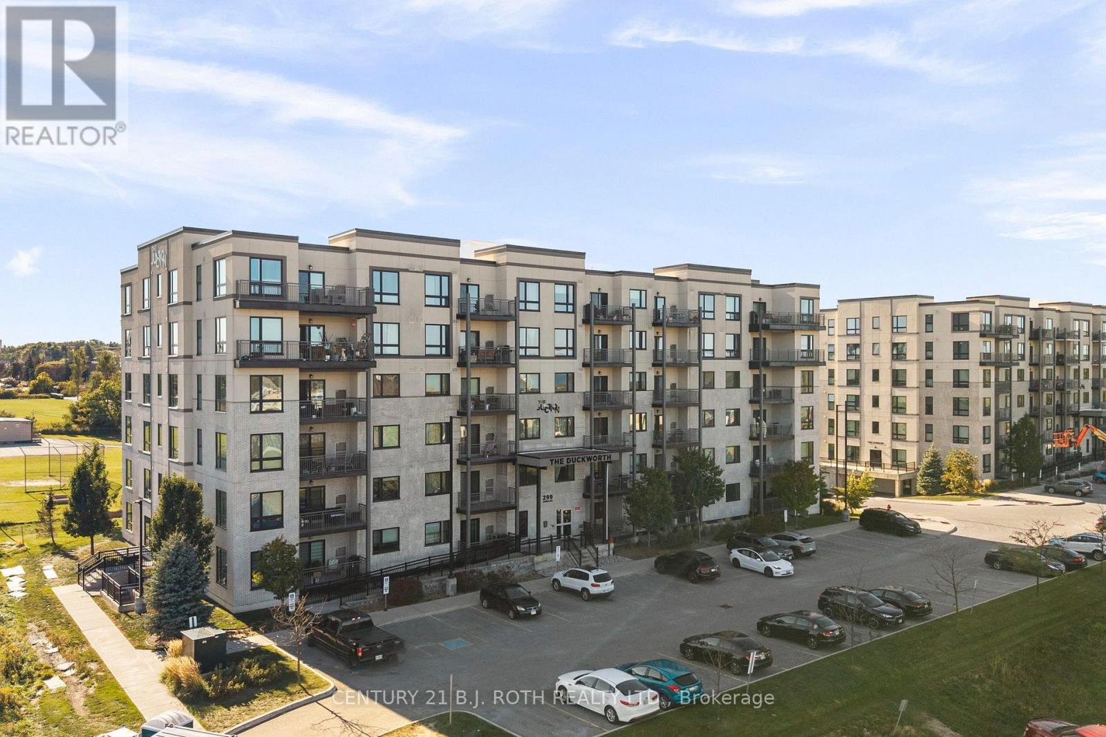 505 - 299 CUNDLES ROAD E, Barrie, Ontario