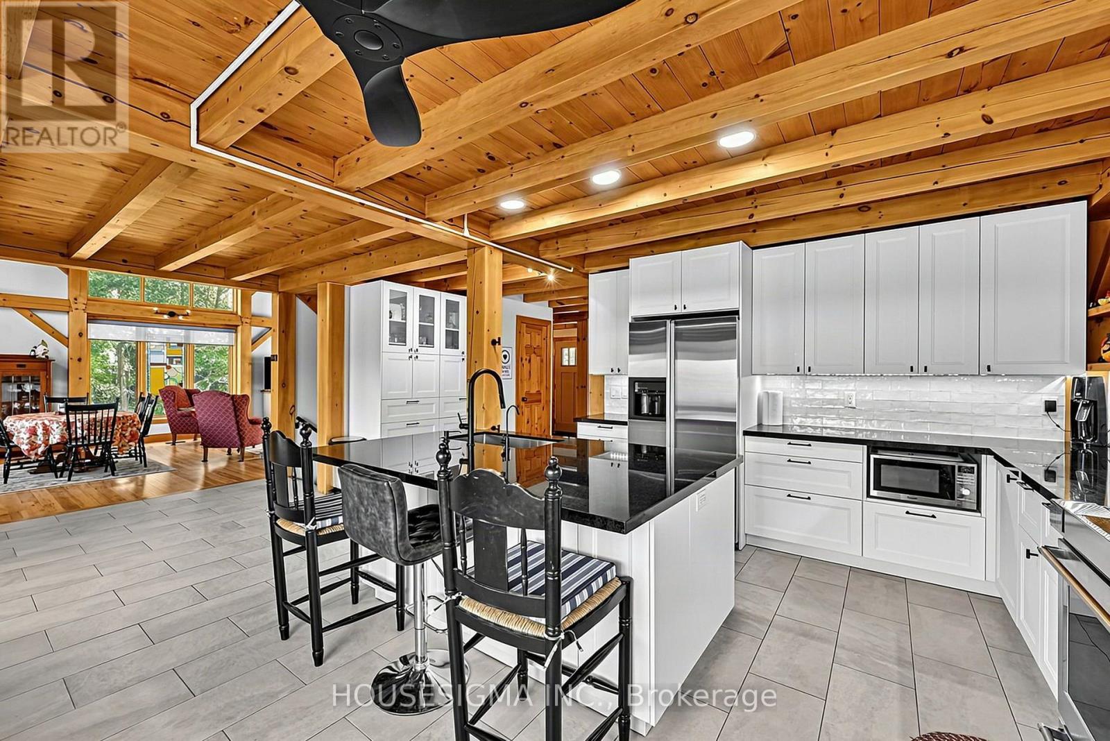 66 Islandview Crescent, Wasaga Beach, Ontario  L9Z 2V6 - Photo 11 - S13827744