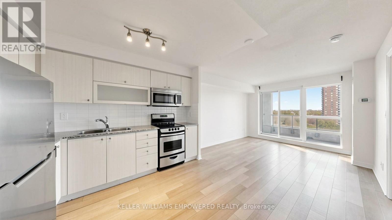 807 - 2015 Sheppard Avenue E, Toronto (Henry Farm), Ontario  M2J 0B3 - Photo 12 - C13809758