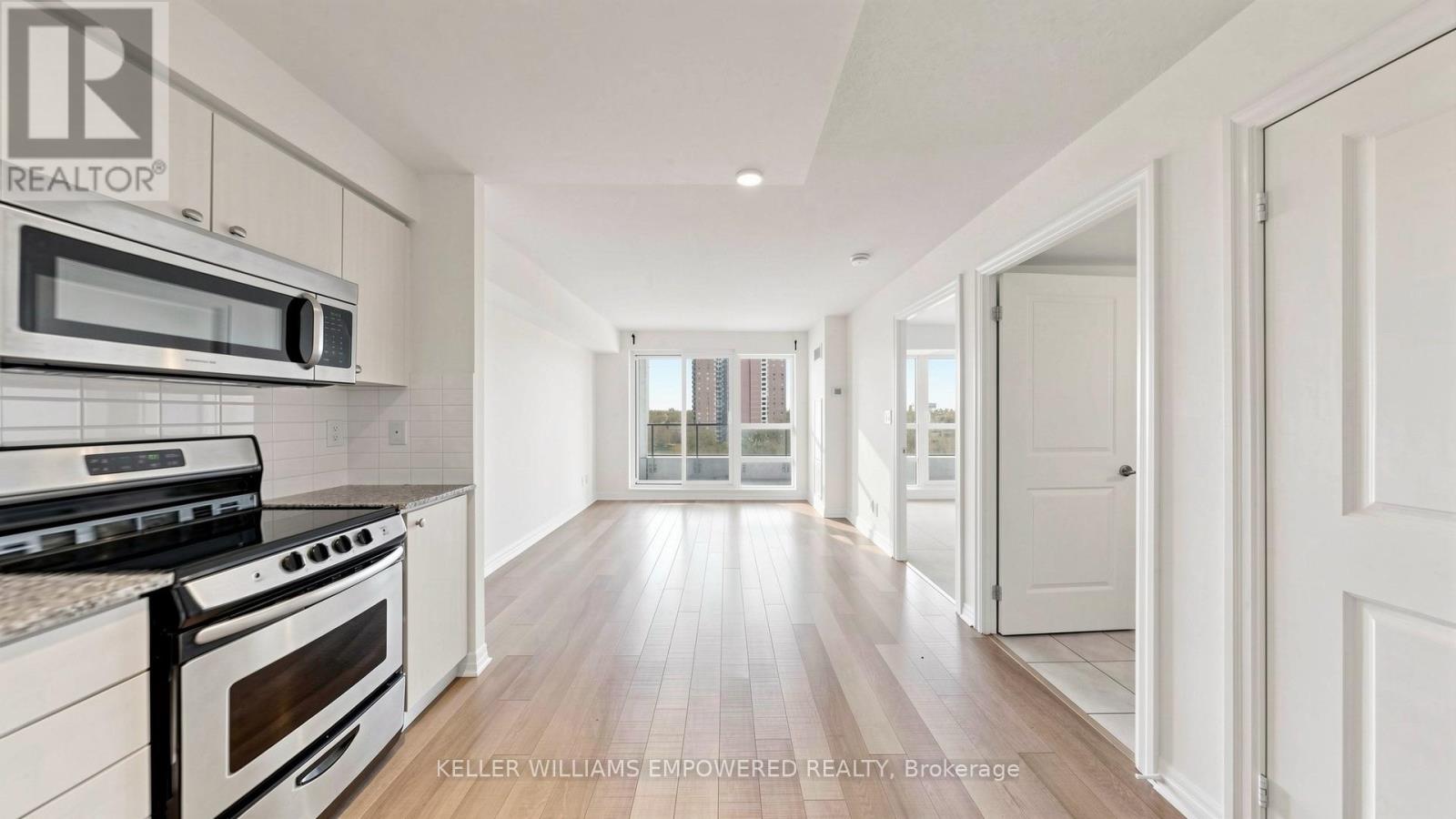 807 - 2015 Sheppard Avenue E, Toronto (Henry Farm), Ontario  M2J 0B3 - Photo 17 - C13809758