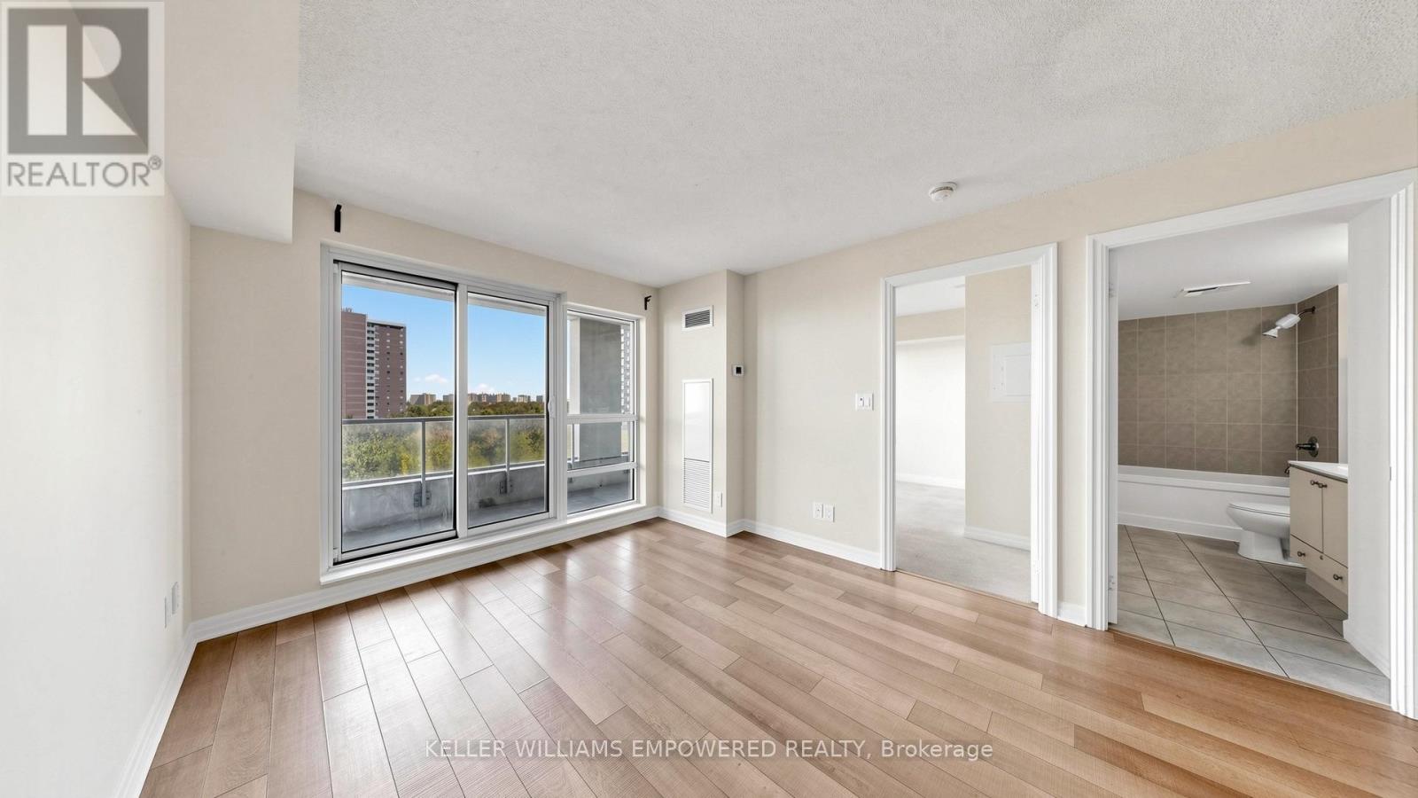 807 - 2015 Sheppard Avenue E, Toronto (Henry Farm), Ontario  M2J 0B3 - Photo 9 - C13809758