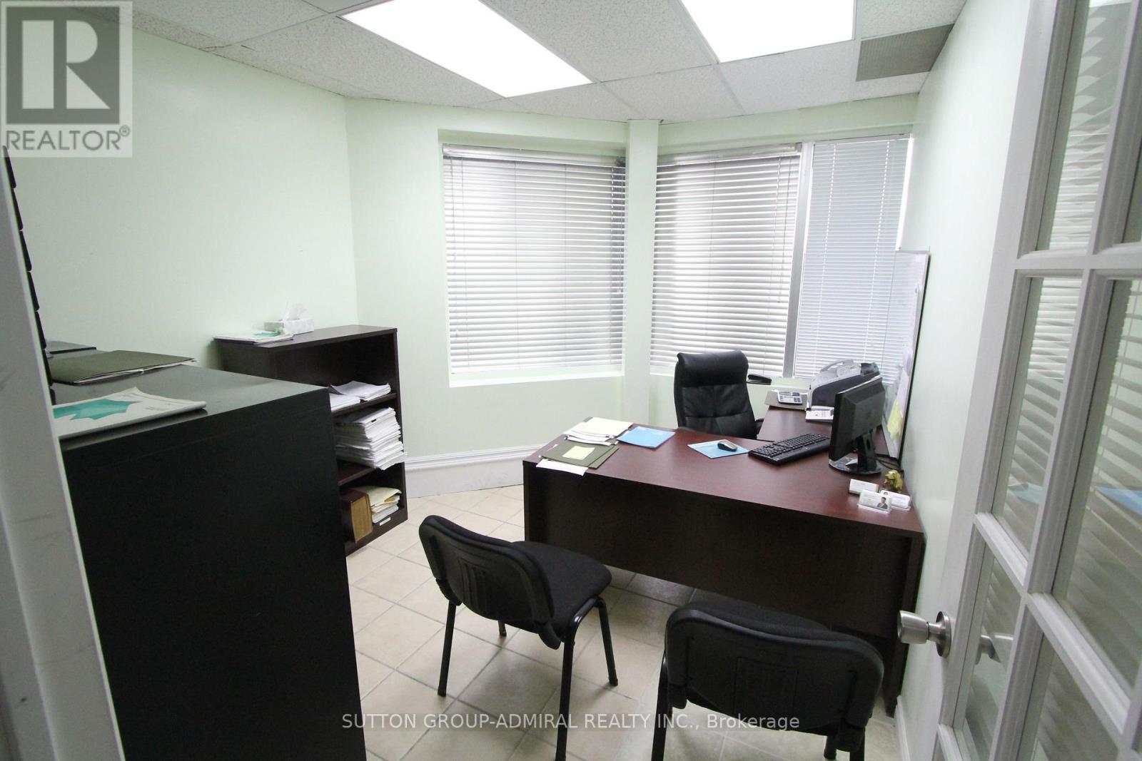 8 - 2355 Derry Road E, Mississauga, Ontario  L5S 1V6 - Photo 9 - W13827608
