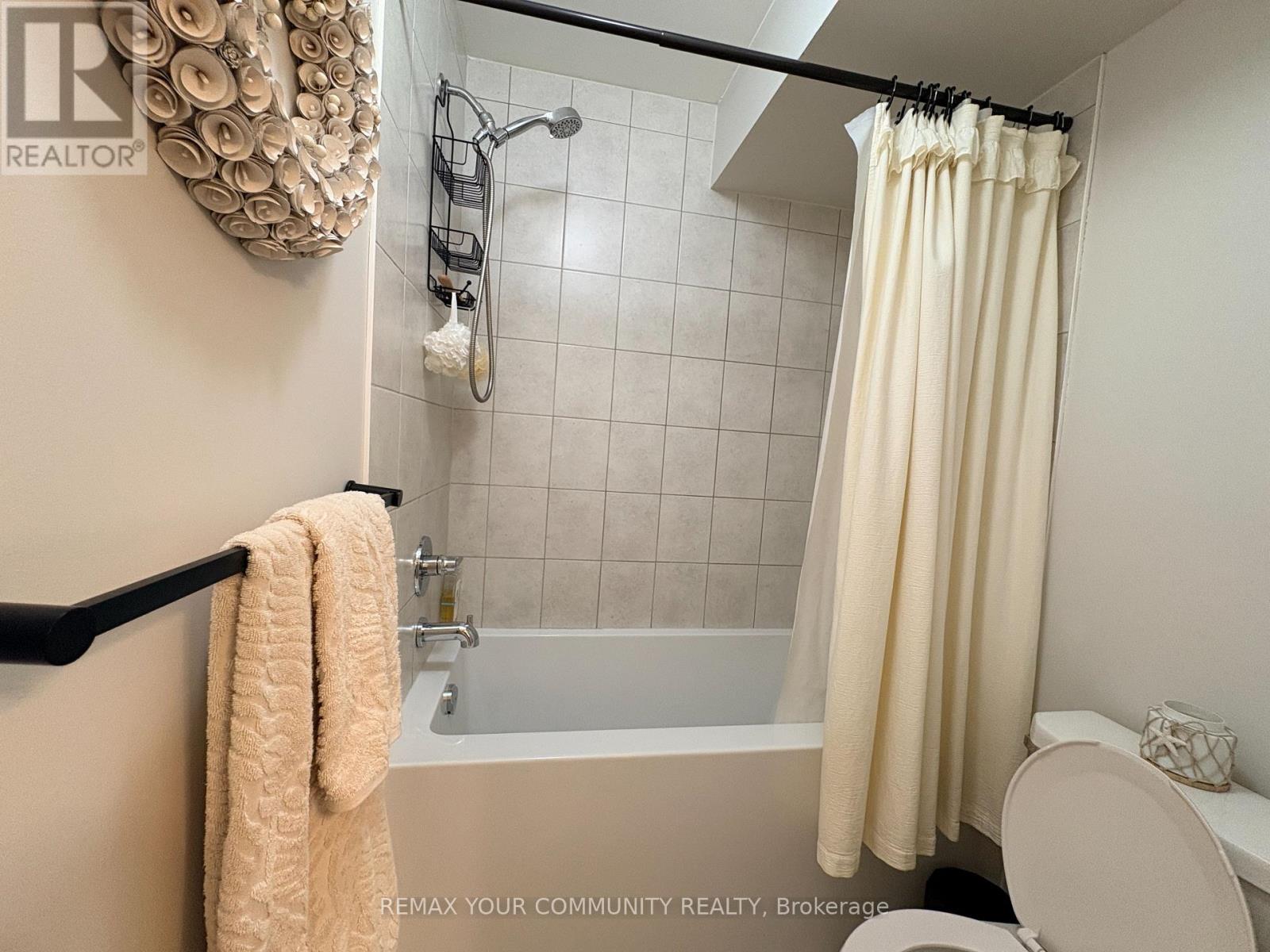 22 Lambert Lane, Caledon, Ontario L7E 2E1 - Photo 20 - W13827614
