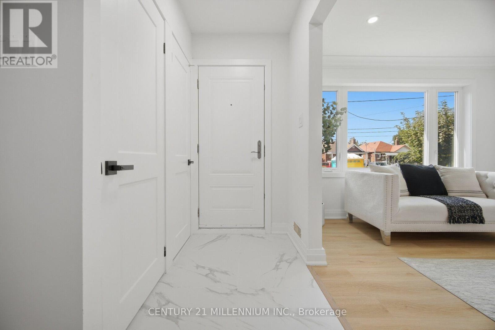 1781 Keele Street, Toronto, Ontario  M6M 3X2 - Photo 2 - W13827676