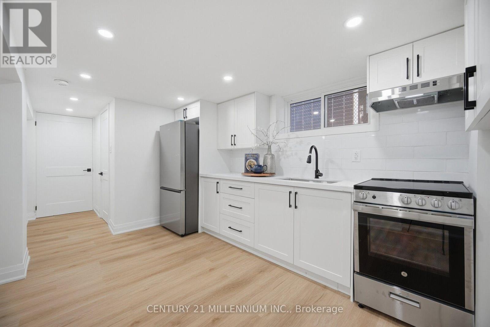 1781 Keele Street, Toronto, Ontario  M6M 3X2 - Photo 27 - W13827676
