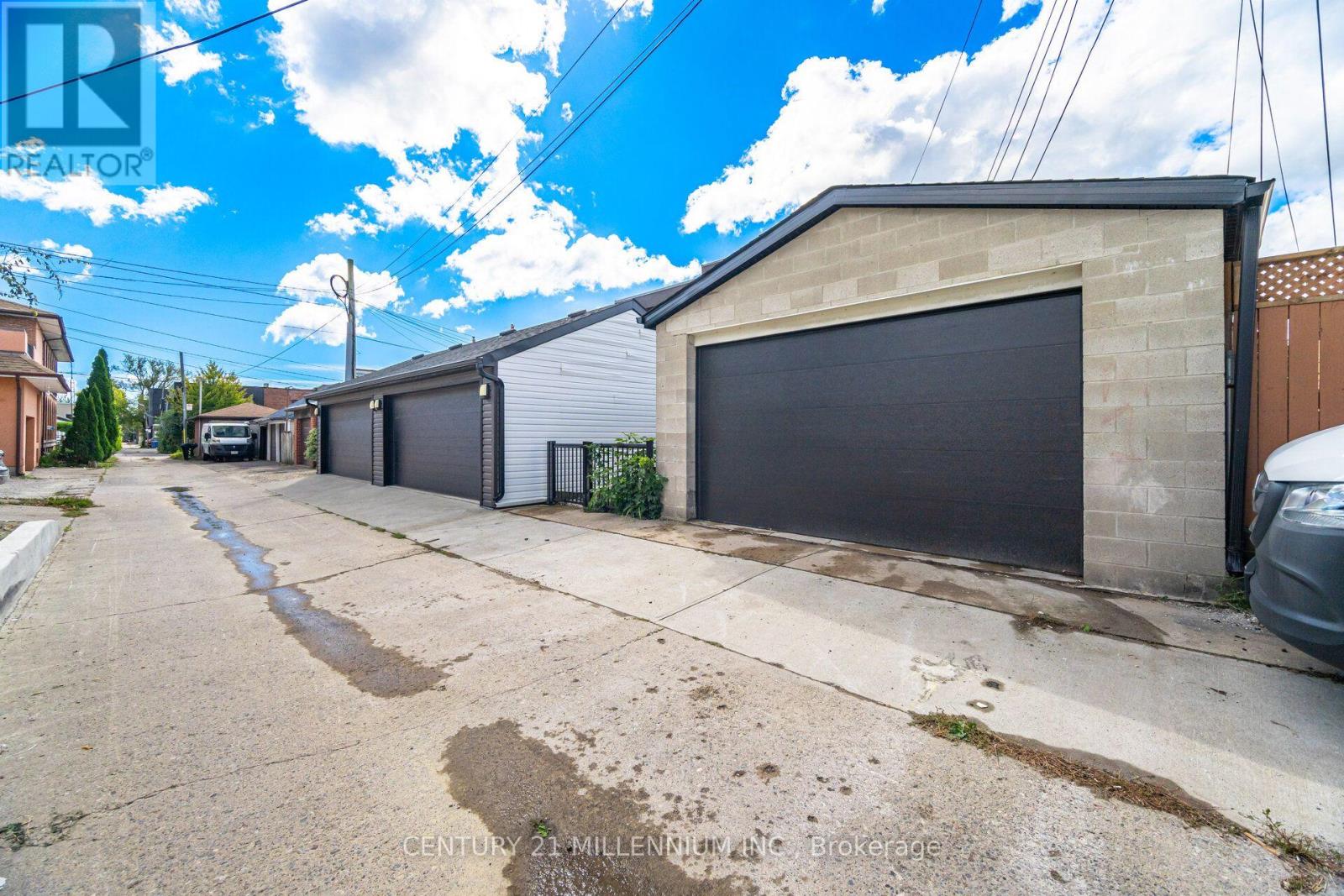 1781 Keele Street, Toronto, Ontario  M6M 3X2 - Photo 47 - W13827676