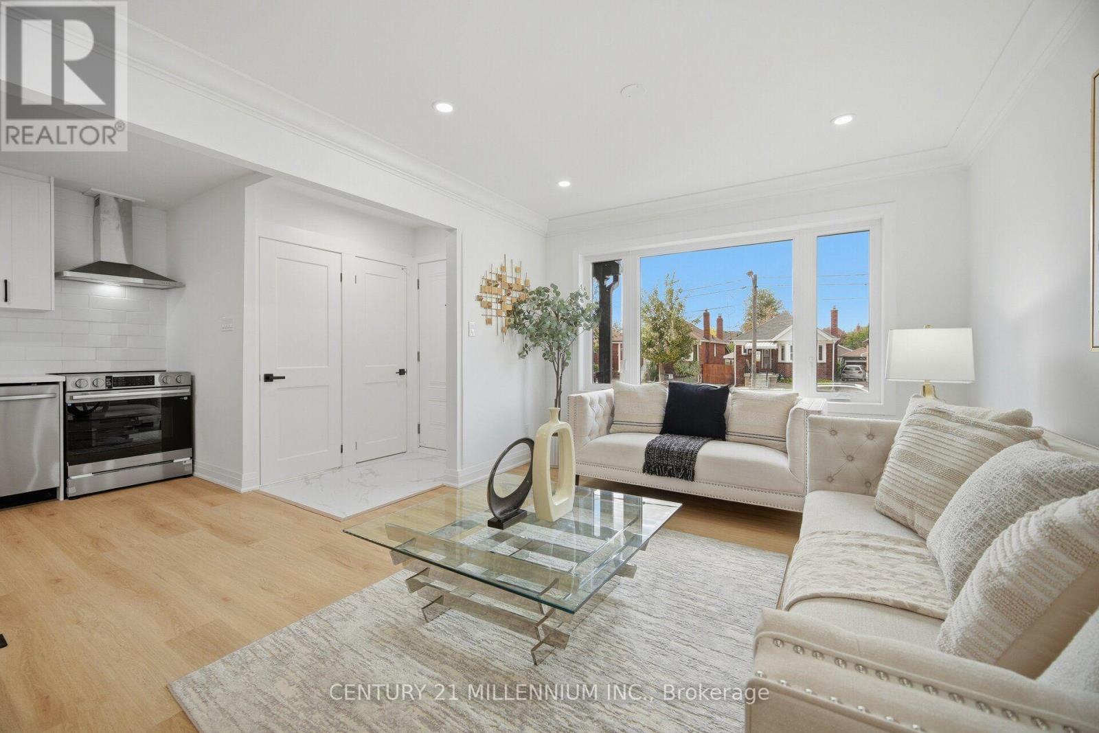 1781 Keele Street, Toronto, Ontario  M6M 3X2 - Photo 6 - W13827676