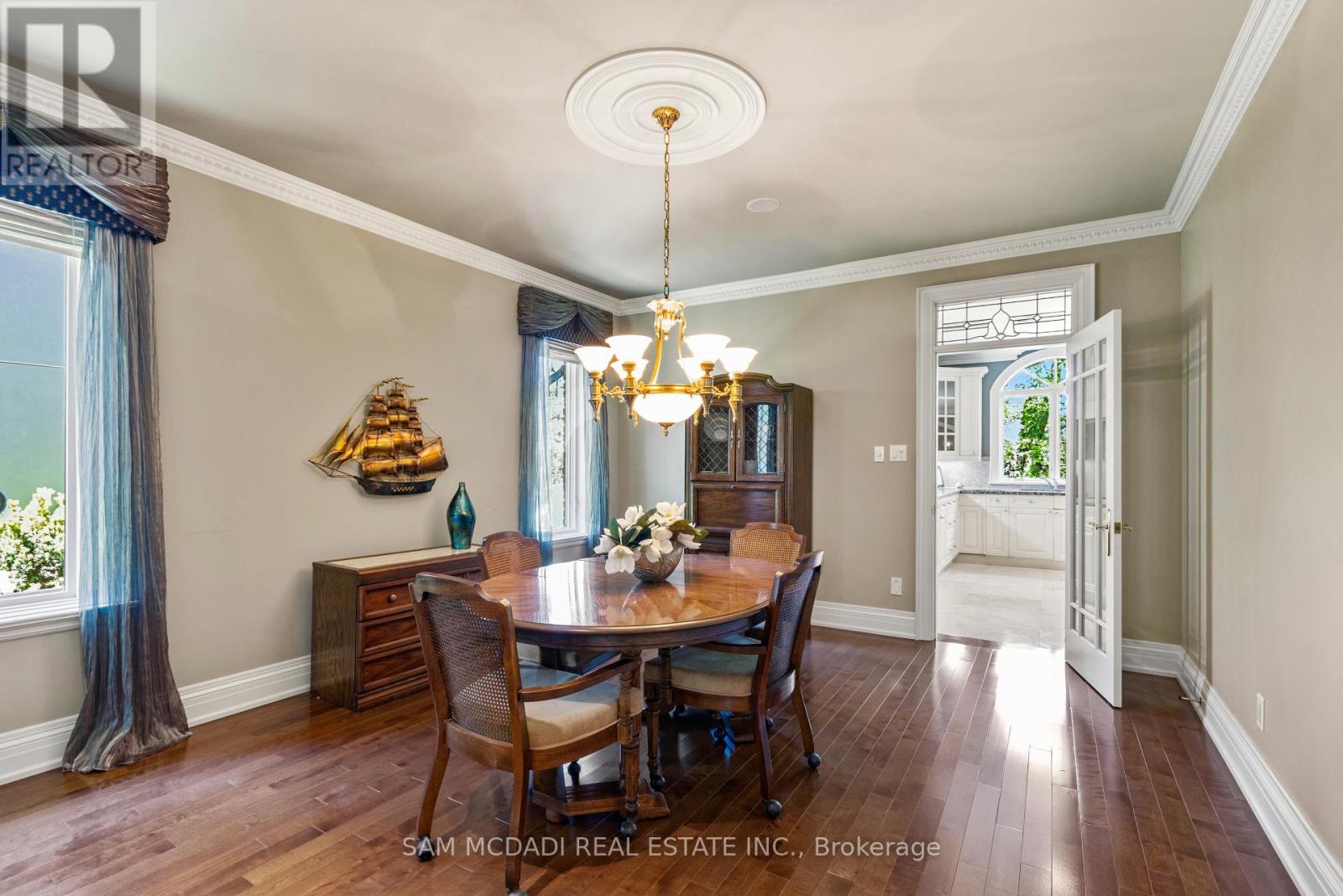 1301 Mississauga Road, Mississauga, Ontario  L5H 2J1 - Photo 14 - W13827680