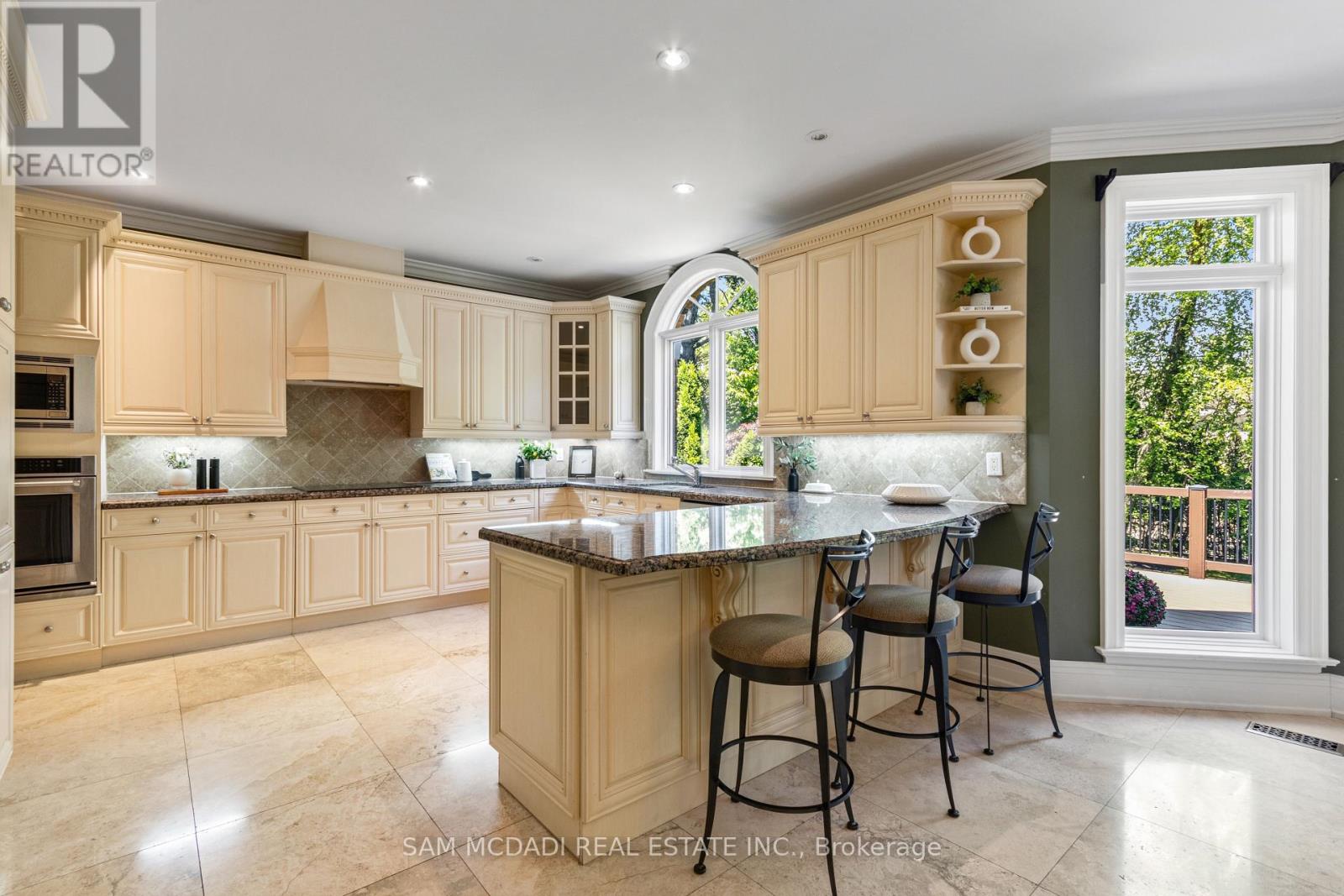 1301 Mississauga Road, Mississauga, Ontario  L5H 2J1 - Photo 15 - W13827680