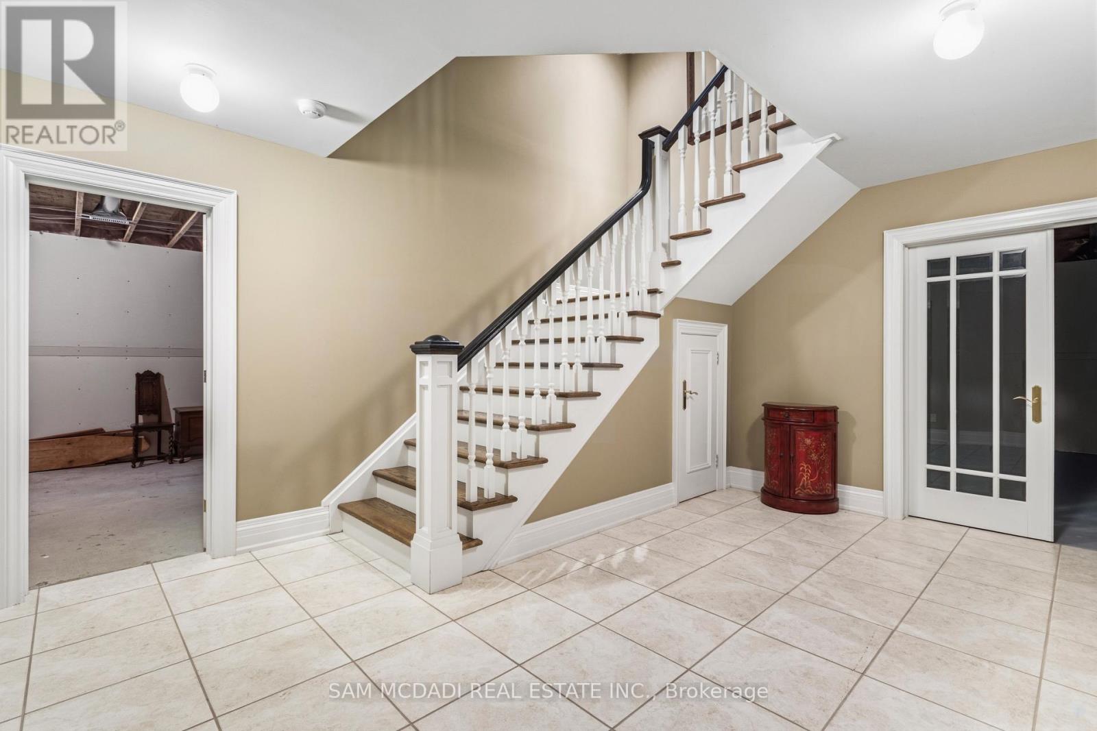 1301 Mississauga Road, Mississauga, Ontario  L5H 2J1 - Photo 45 - W13827680