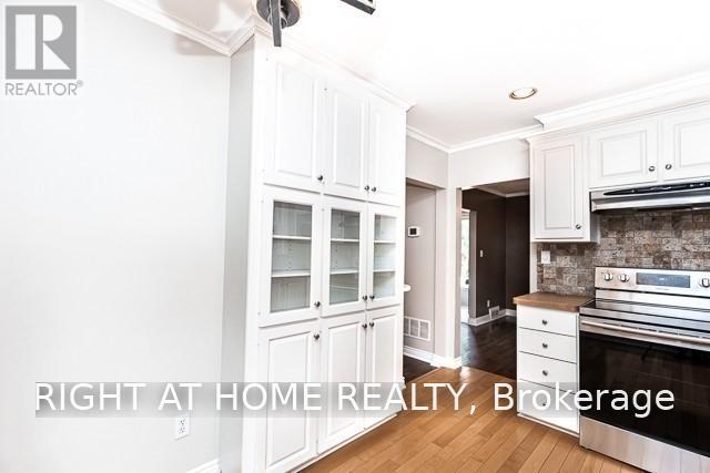 1489 Applewood Road, Mississauga, Ontario  L5E 2M2 - Photo 16 - W13827740