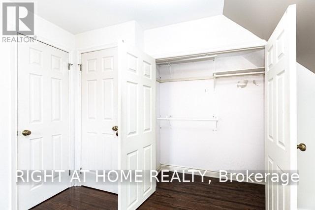 1489 Applewood Road, Mississauga, Ontario  L5E 2M2 - Photo 23 - W13827740