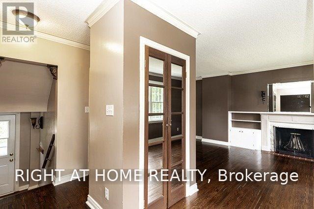 1489 Applewood Road, Mississauga, Ontario  L5E 2M2 - Photo 4 - W13827740