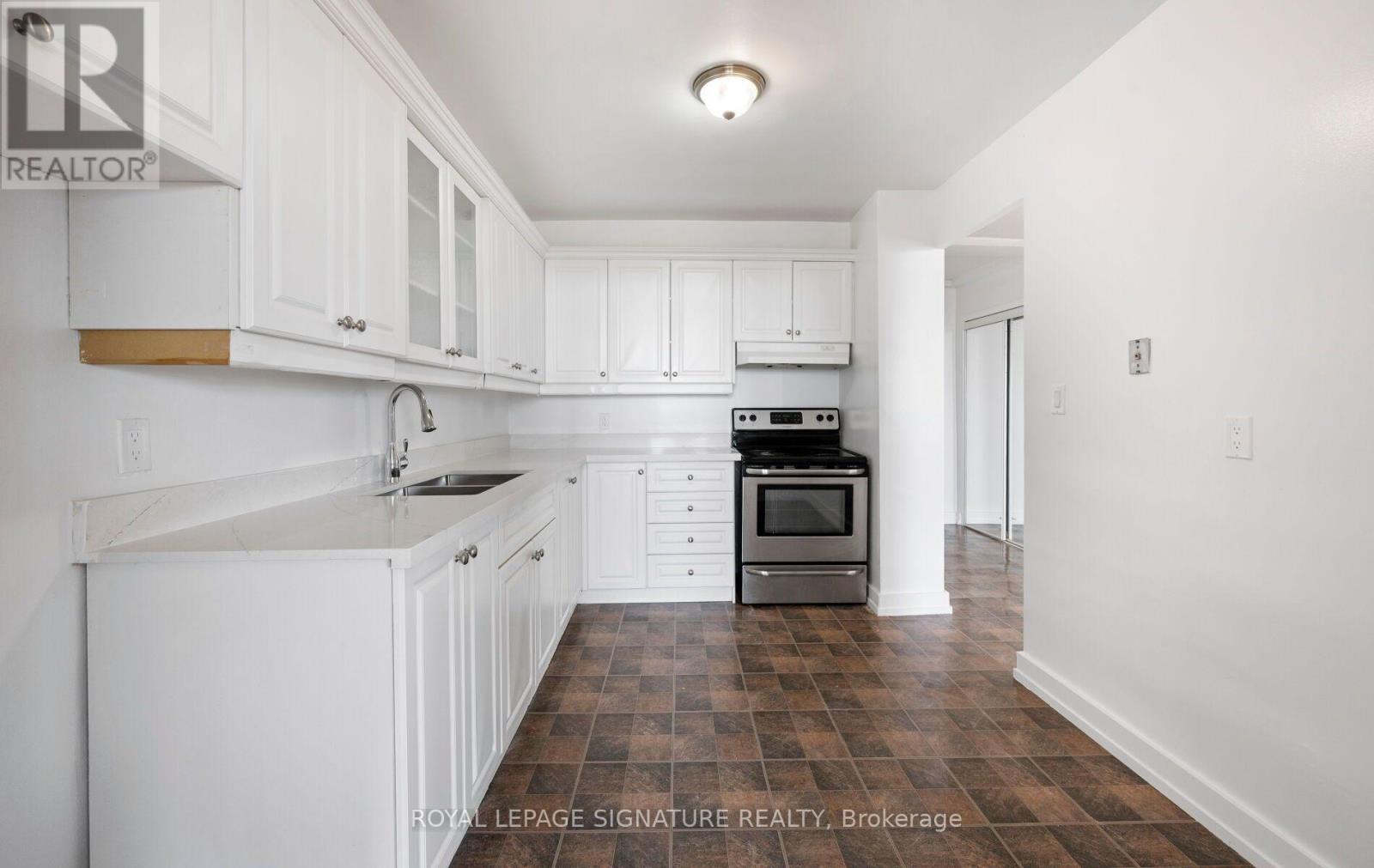 901 - 14 Neilson Drive, Toronto, Ontario  M9C 1V6 - Photo 18 - W13827756
