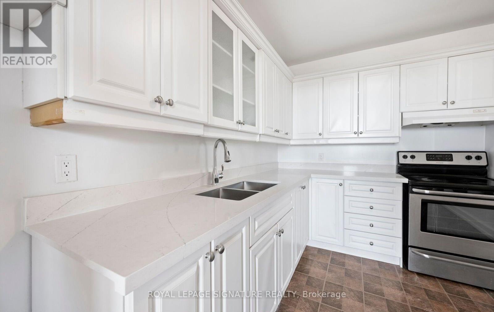 901 - 14 Neilson Drive, Toronto, Ontario  M9C 1V6 - Photo 19 - W13827756