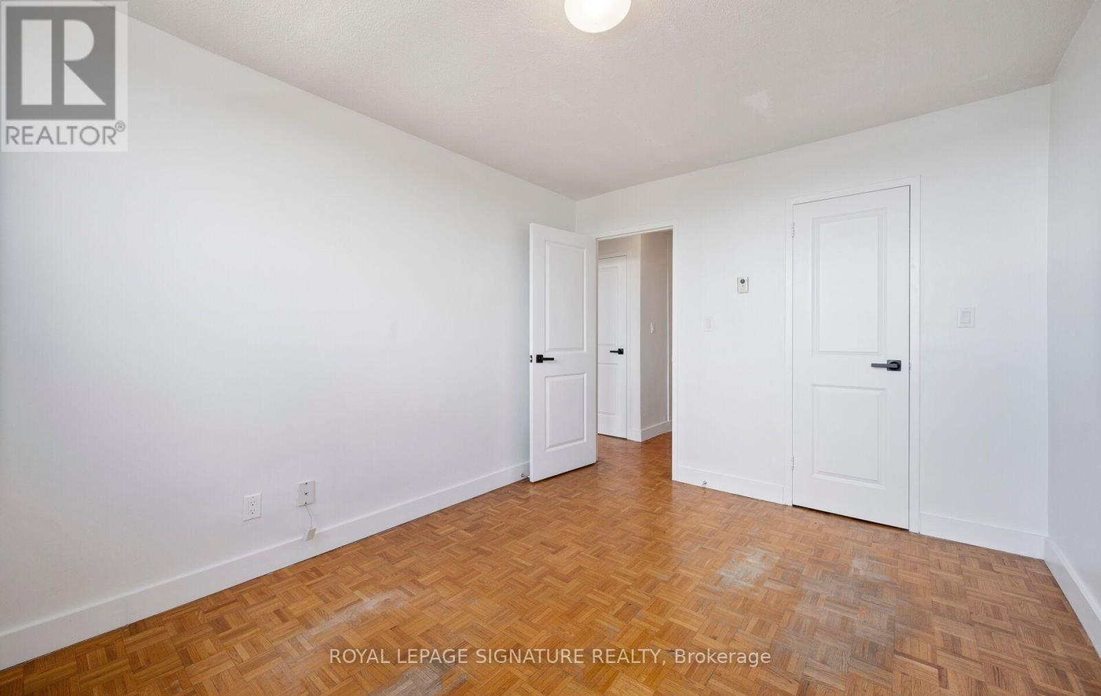 901 - 14 Neilson Drive, Toronto, Ontario  M9C 1V6 - Photo 34 - W13827756