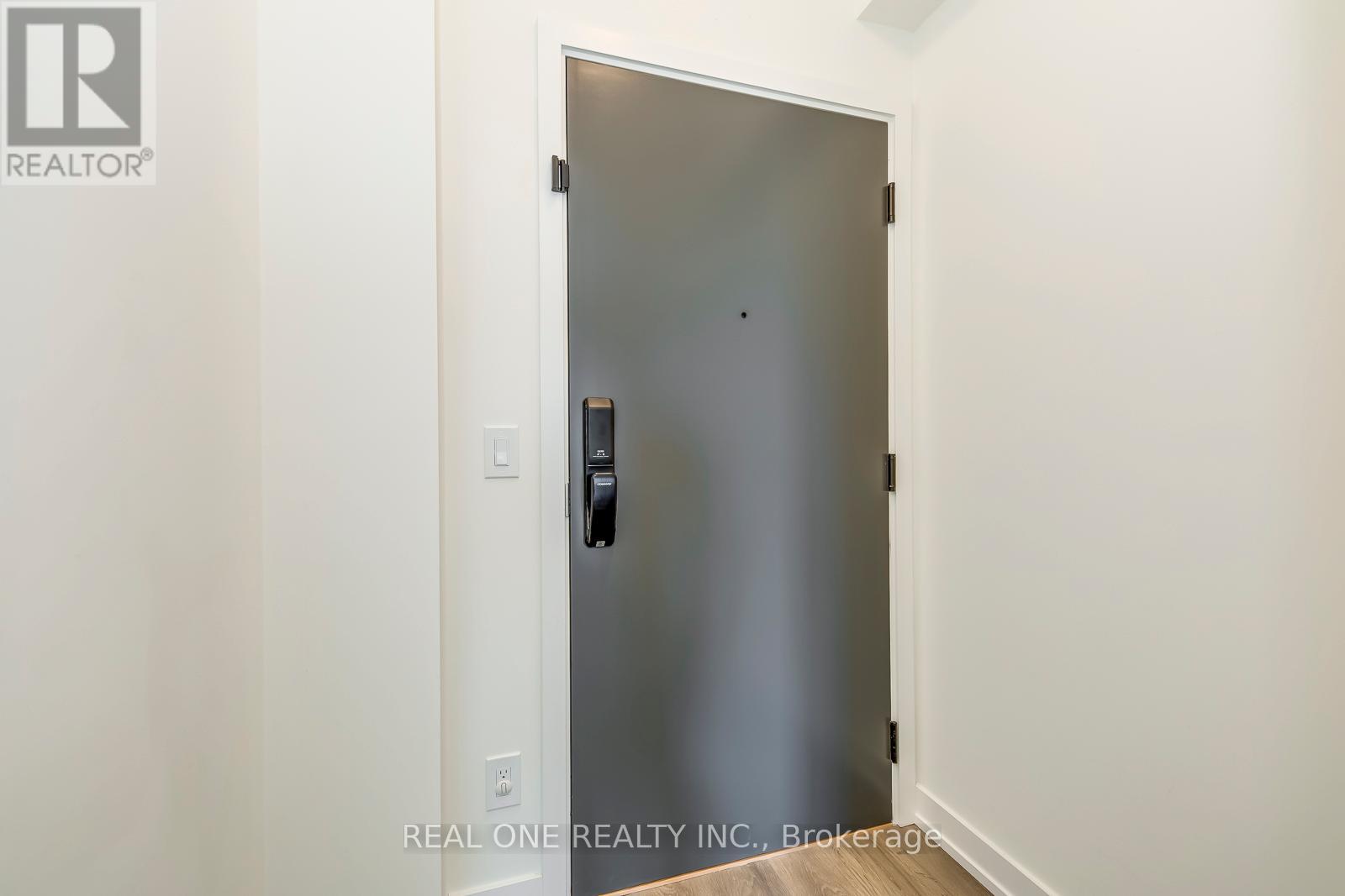 711 - 335 Wheat Boom Drive, Oakville, Ontario L6H 7Y1 - Photo 6 - W13827758