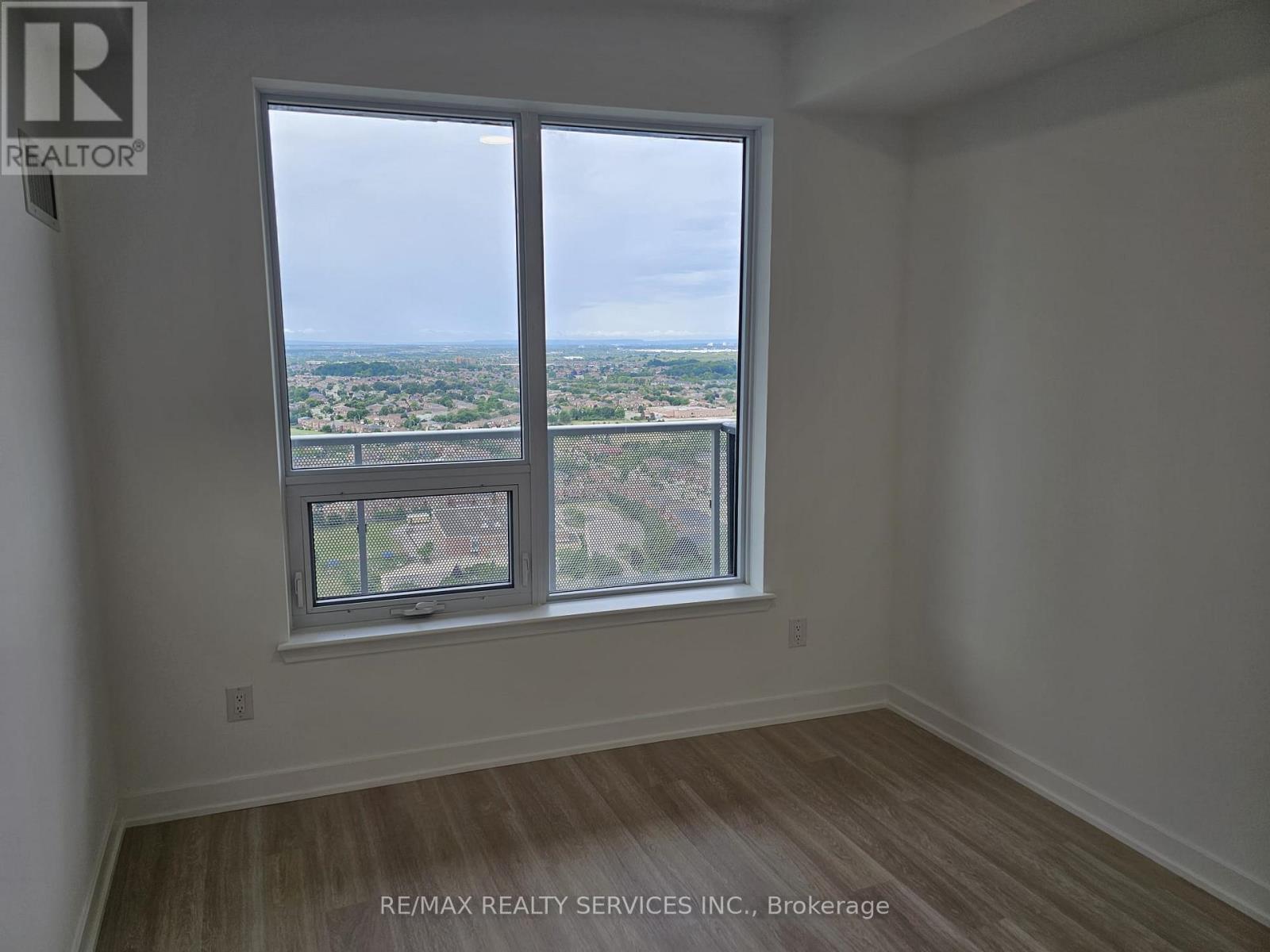 2707 - 5105 Hurontario Street, Mississauga, Ontario  L4Z 3X7 - Photo 12 - W13827760