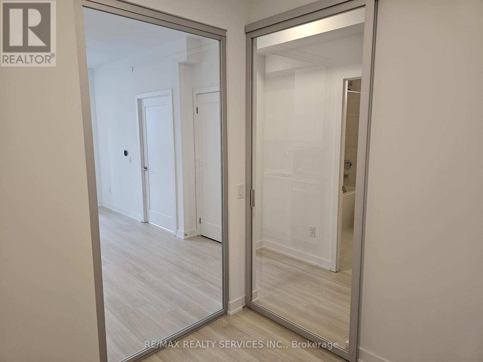 2707 - 5105 Hurontario Street, Mississauga, Ontario  L4Z 3X7 - Photo 6 - W13827760