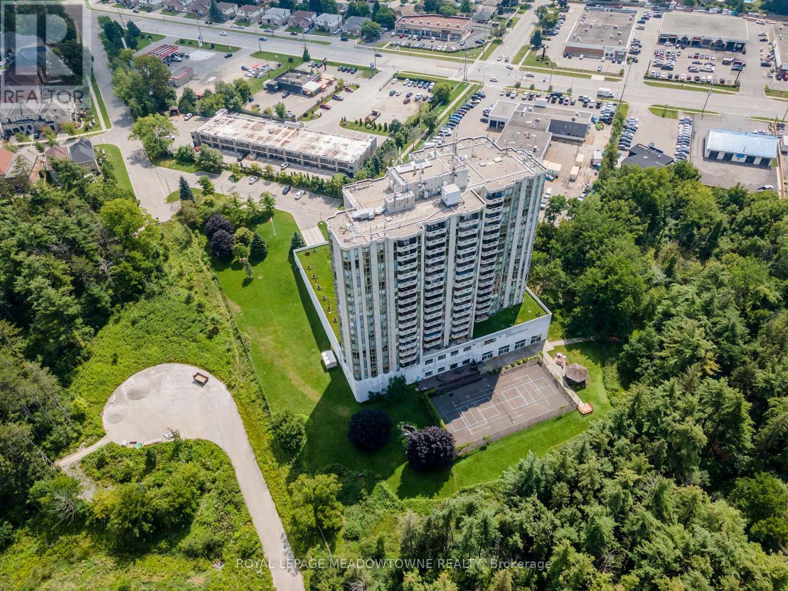 702 - 20 MCFARLANE DRIVE, Halton Hills, Ontario