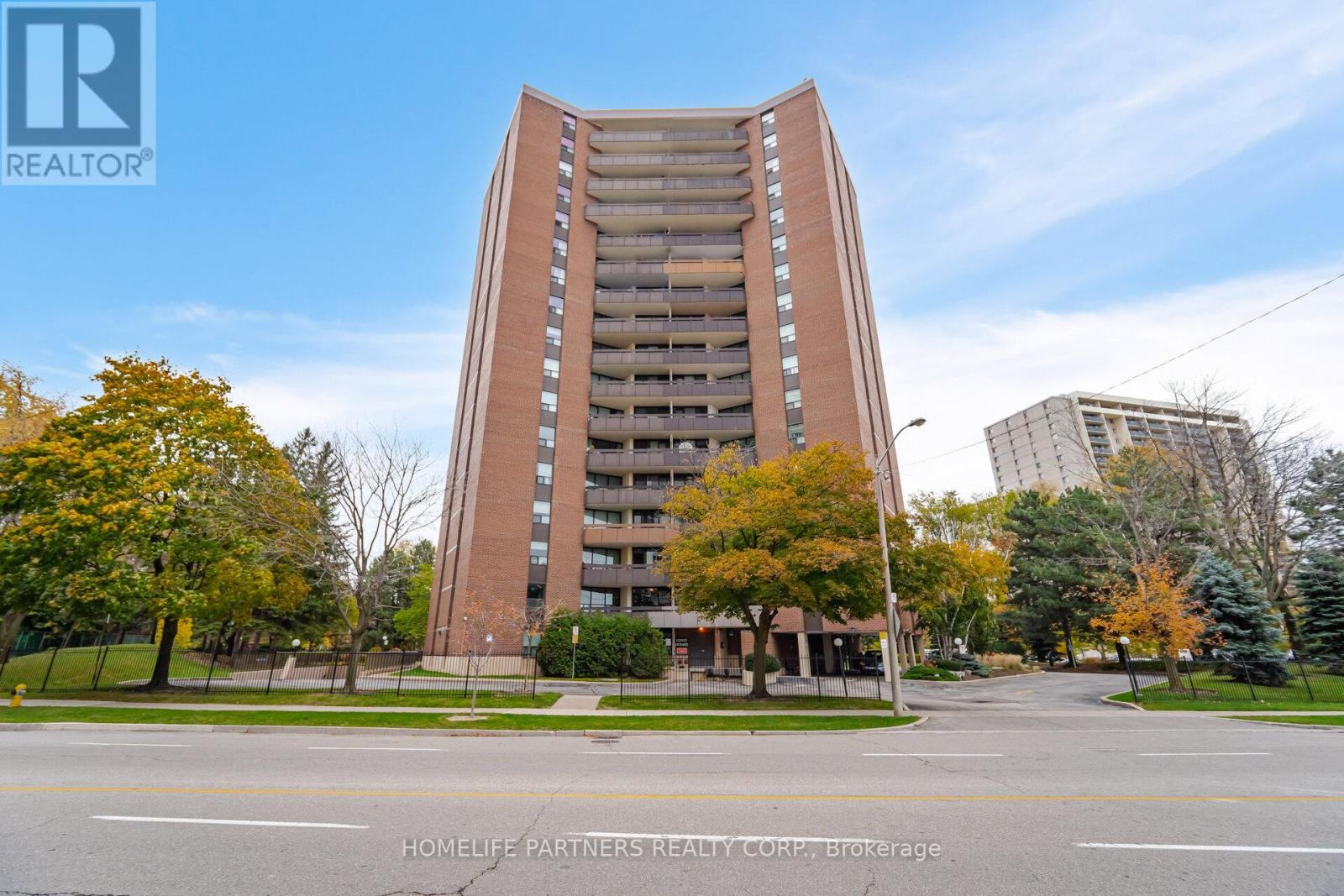 903 - 335 Mill Road, Toronto, Ontario  M9C 1Y6 - Photo 1 - W13827794