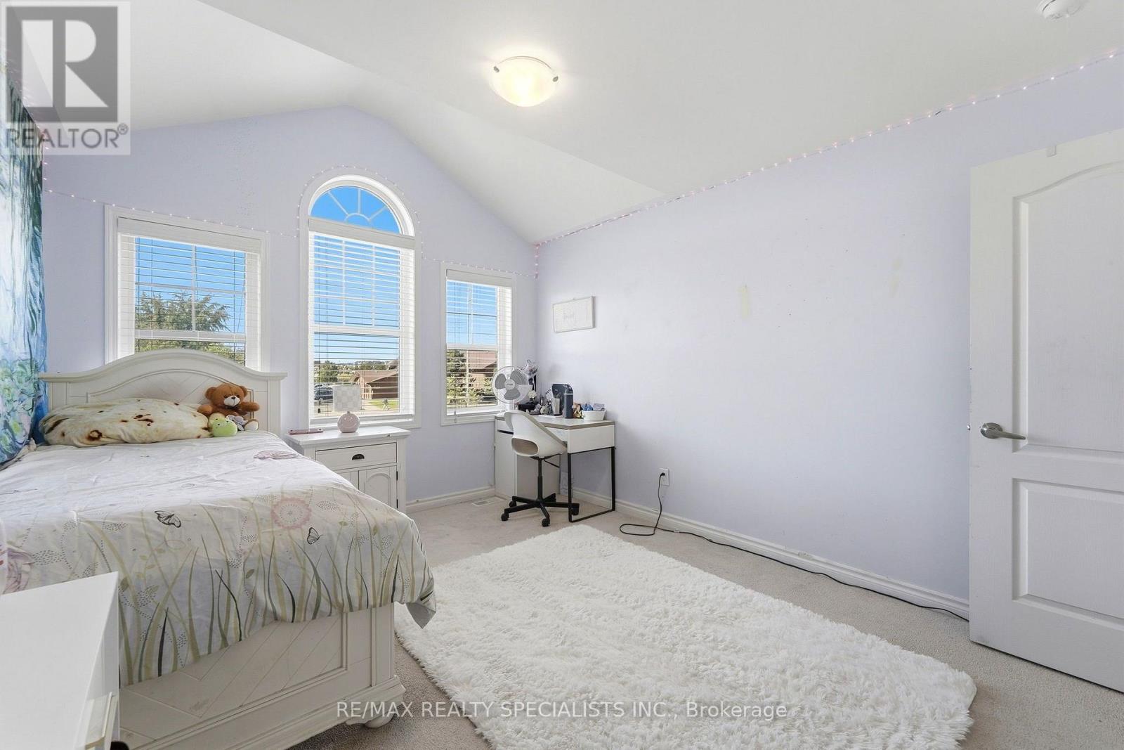 7 Leblanc Crescent, Brampton, Ontario  L7A 4G7 - Photo 25 - W13827830