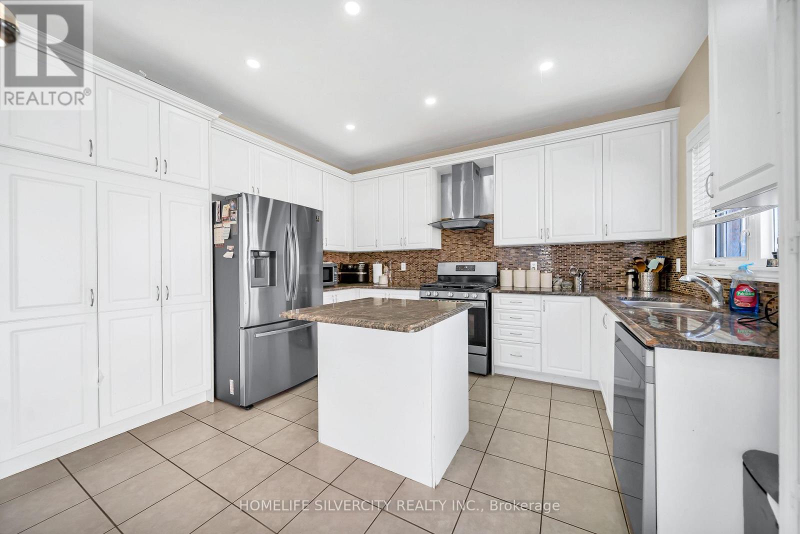 2 Addiscott Street, Brampton, Ontario  L6R 0W1 - Photo 17 - W13827844