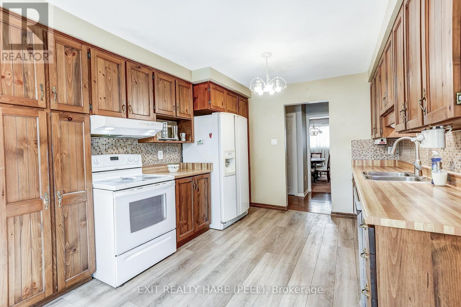 76 Birchview Crescent, Caledon, Ontario  L7E 3X1 - Photo 15 - W13827864
