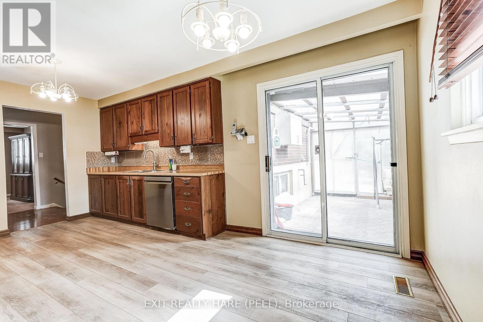 76 Birchview Crescent, Caledon, Ontario  L7E 3X1 - Photo 18 - W13827864