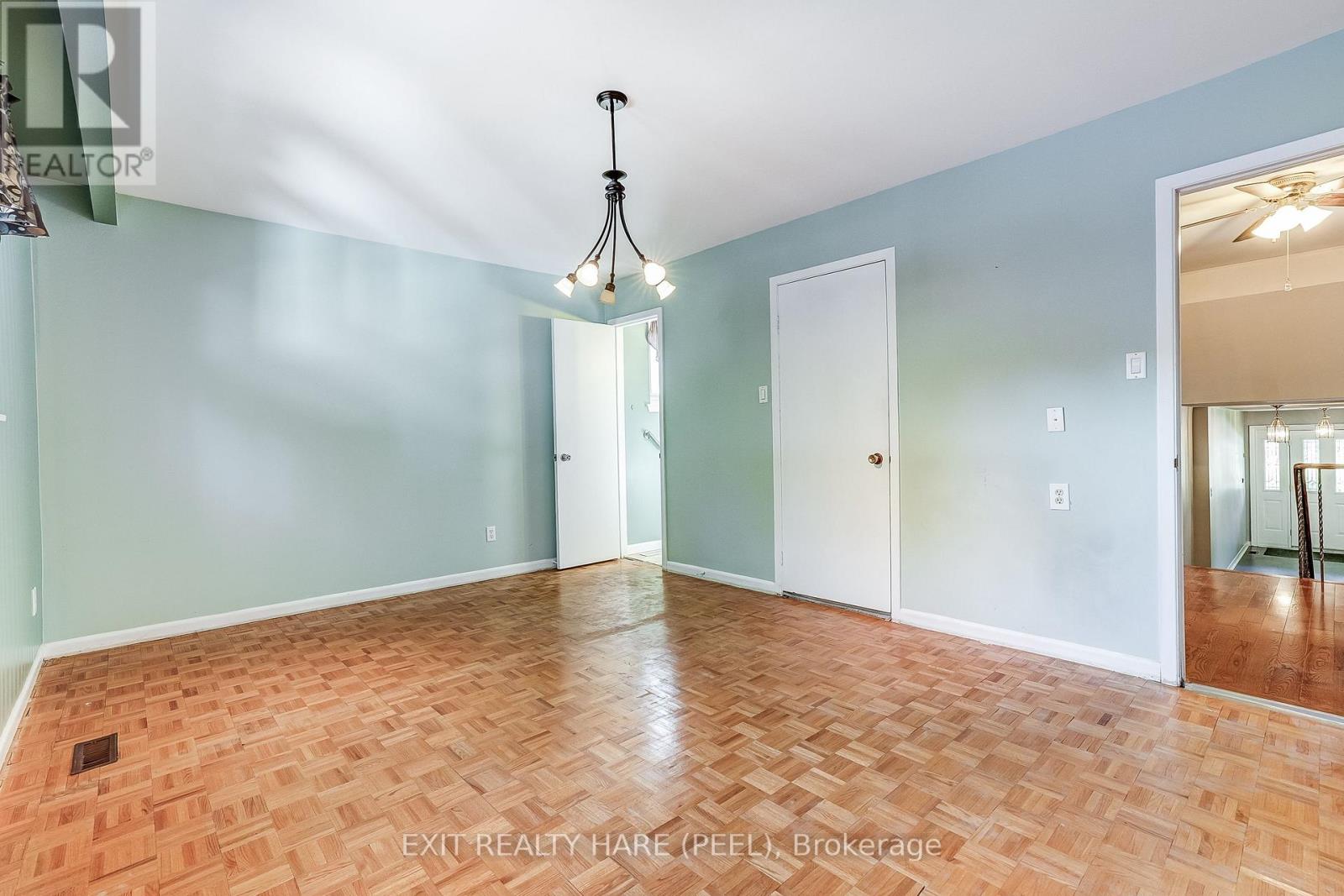 76 Birchview Crescent, Caledon, Ontario  L7E 3X1 - Photo 22 - W13827864