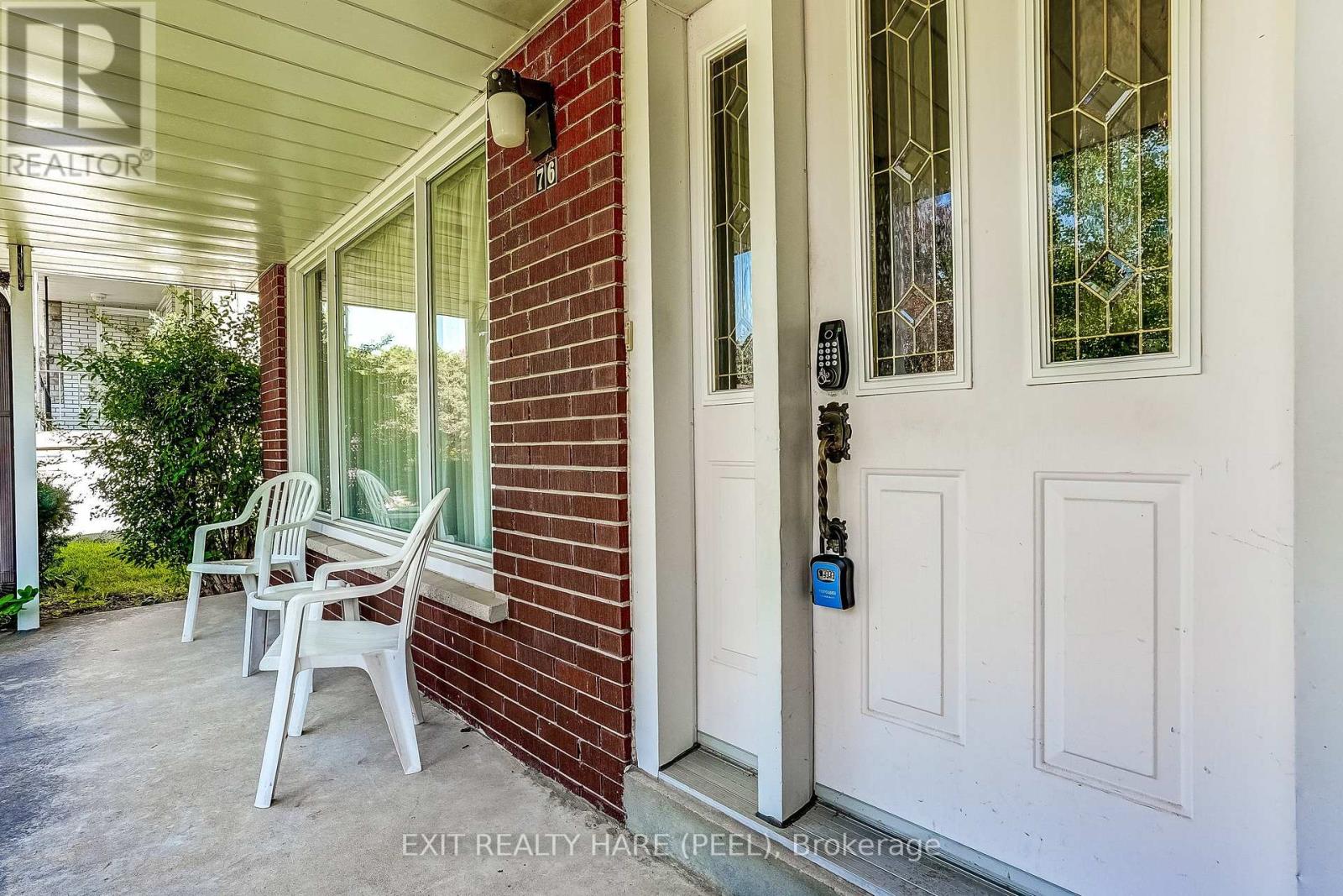 76 Birchview Crescent, Caledon, Ontario  L7E 3X1 - Photo 4 - W13827864