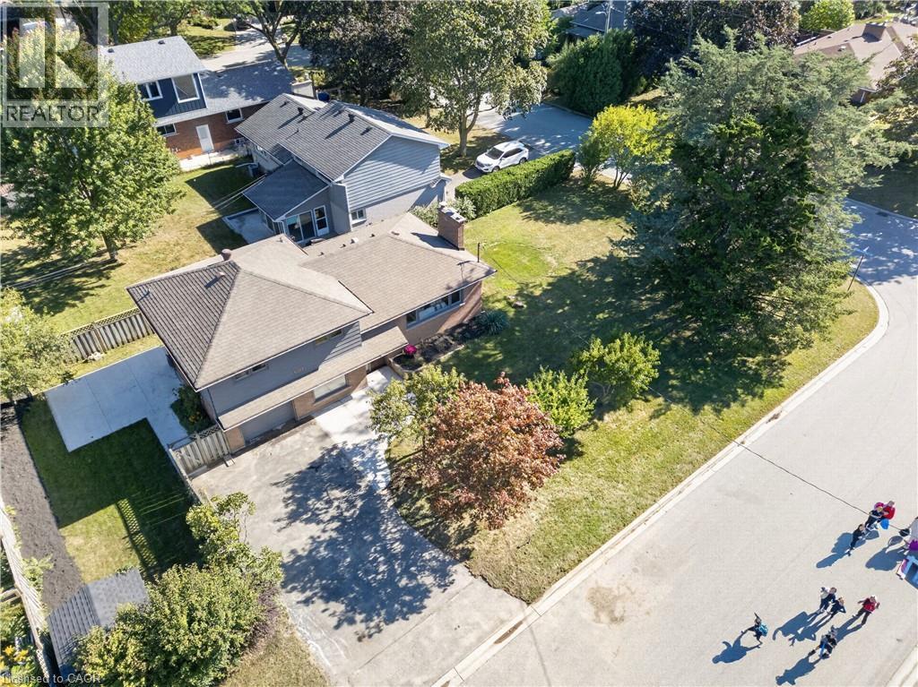 3028 Eva Drive, Burlington, Ontario  L7N 2K4 - Photo 41 - 40866167